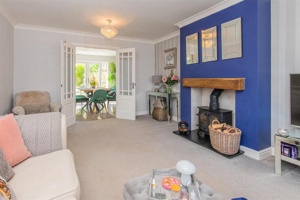 House in Kettering, Brambleside - View 5