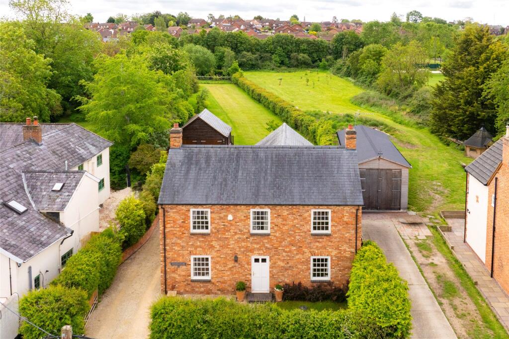 Main image of property: North End Road, Steeple Claydon, Buckinghamshire, MK18