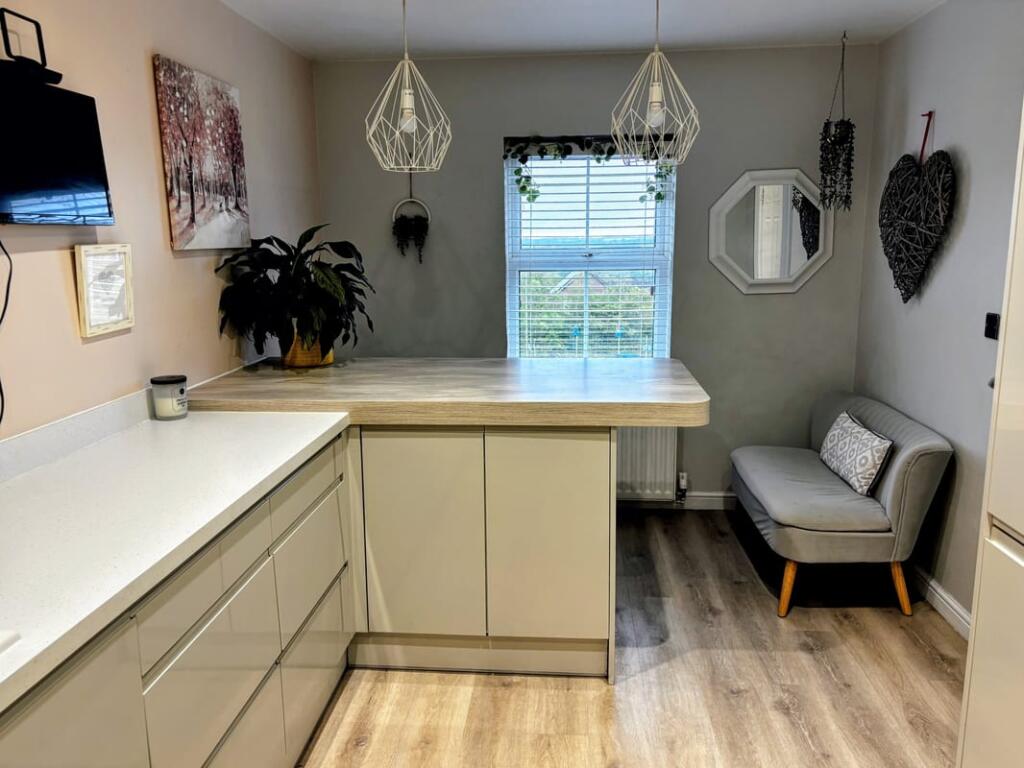 House in Reading - View 3