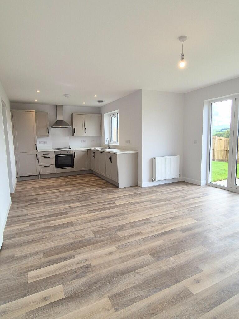 Earlswood,
Manse Road,
Coylton,
KA6 6LD photo 2