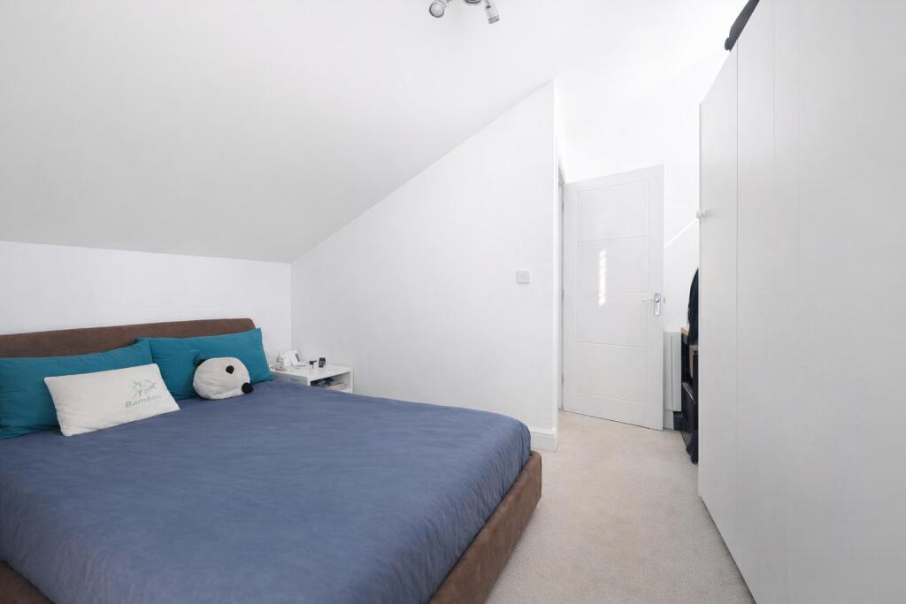 Apartment in Norwich, Norfolk - View 5
