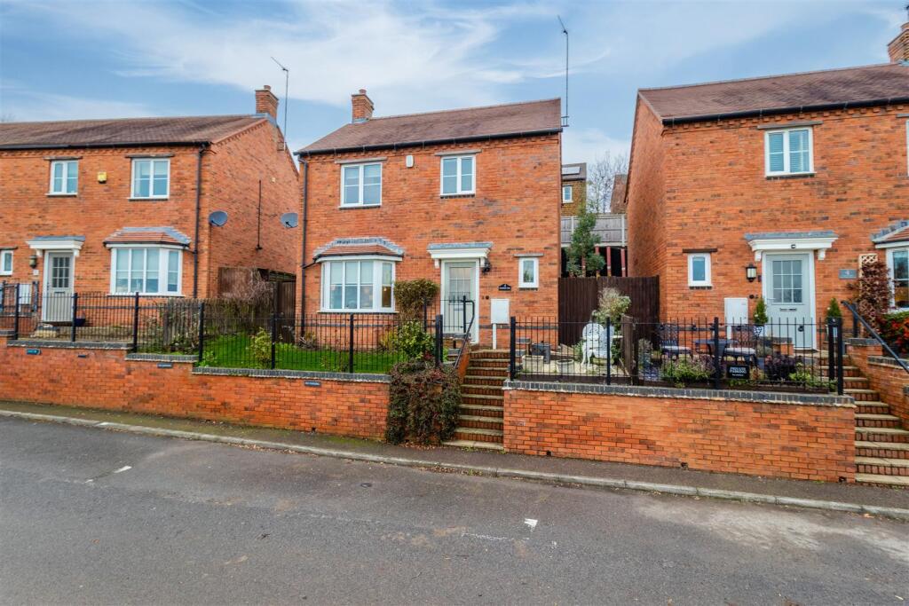 Main image of property: Howcombe Gardens, Napton, Southam