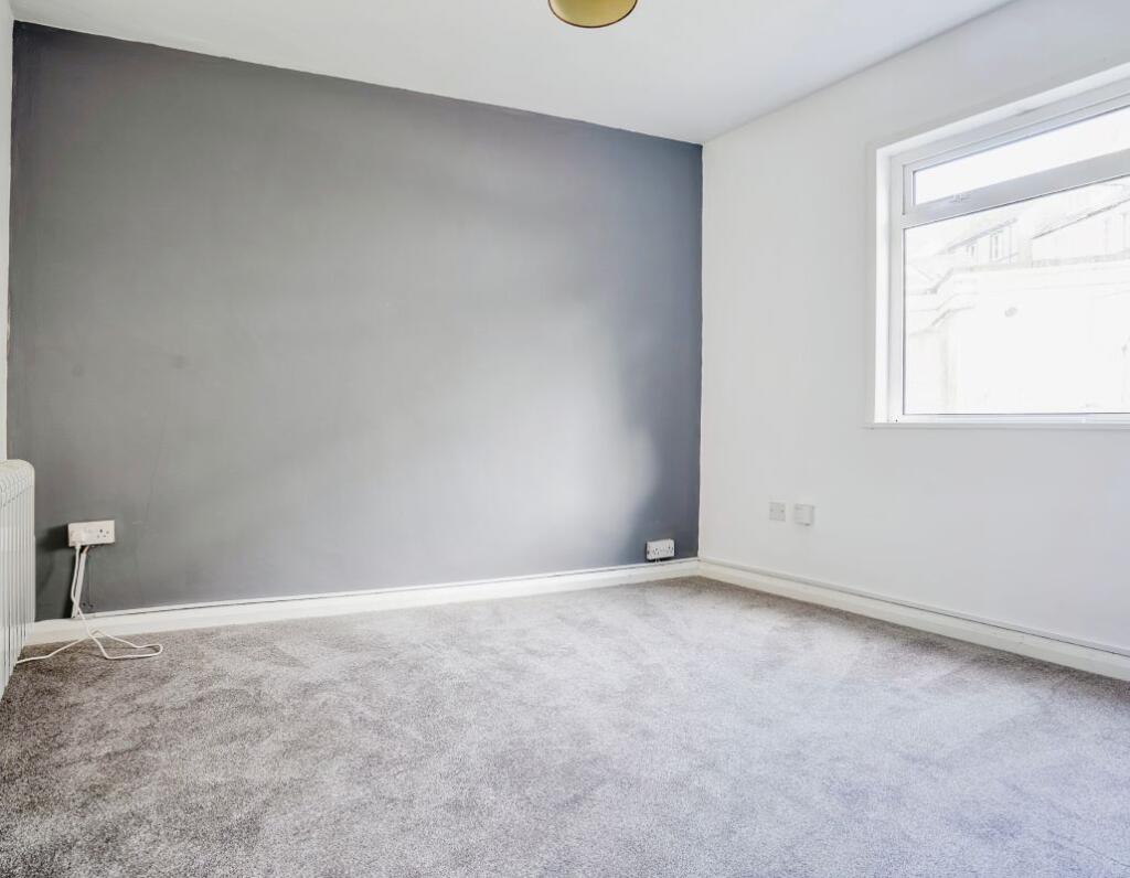 Flat 3 Polkirt, Castle Street, Looe, Cornwall, PL13 1AZ photo 4