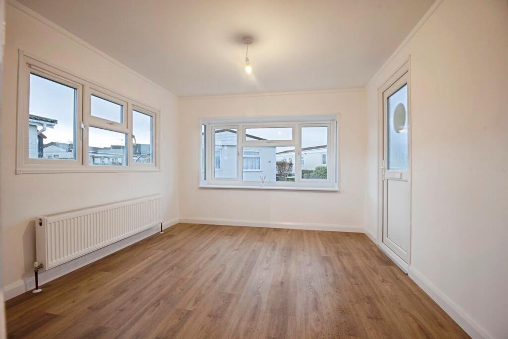 House in Lower Stondon, Stondon - View 4