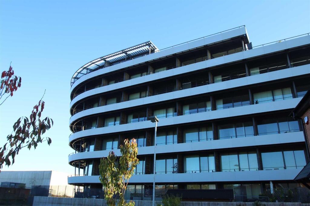 Apartment in Warrington - View 4