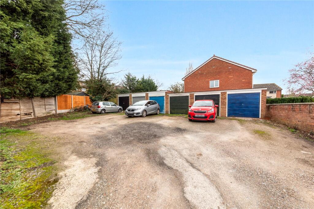 Additional image 18 of Robins Hill Drive, Alvechurch, Birmingham, Worcestershire, B48