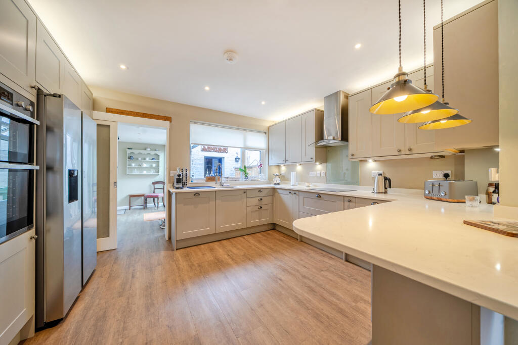 House in Taunton, Wilton - View 4