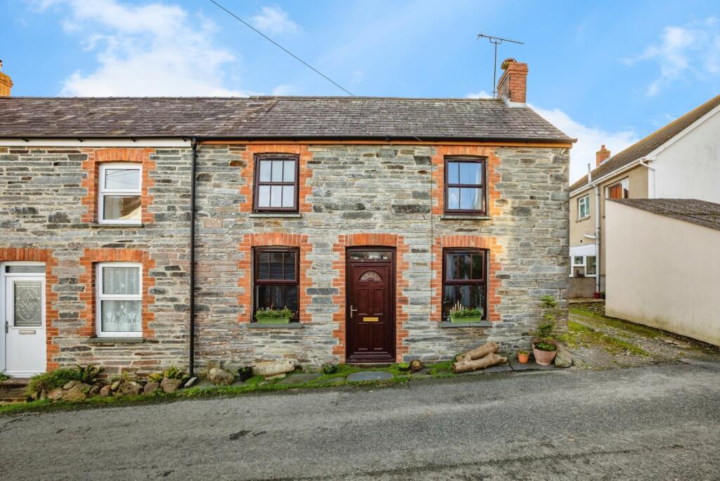 2-bed semi-detached on Dolbadau Road, Cilgerran, Cardigan, Pembrokeshire, SA43, £237,000