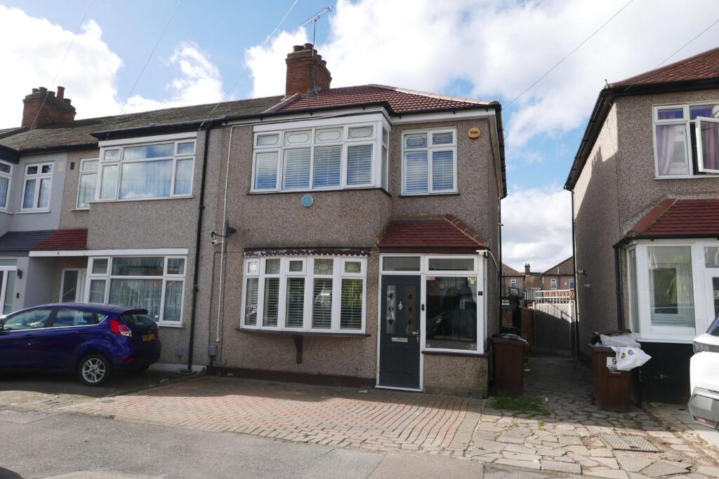 Main image of property: Gerald Road, Dagenham