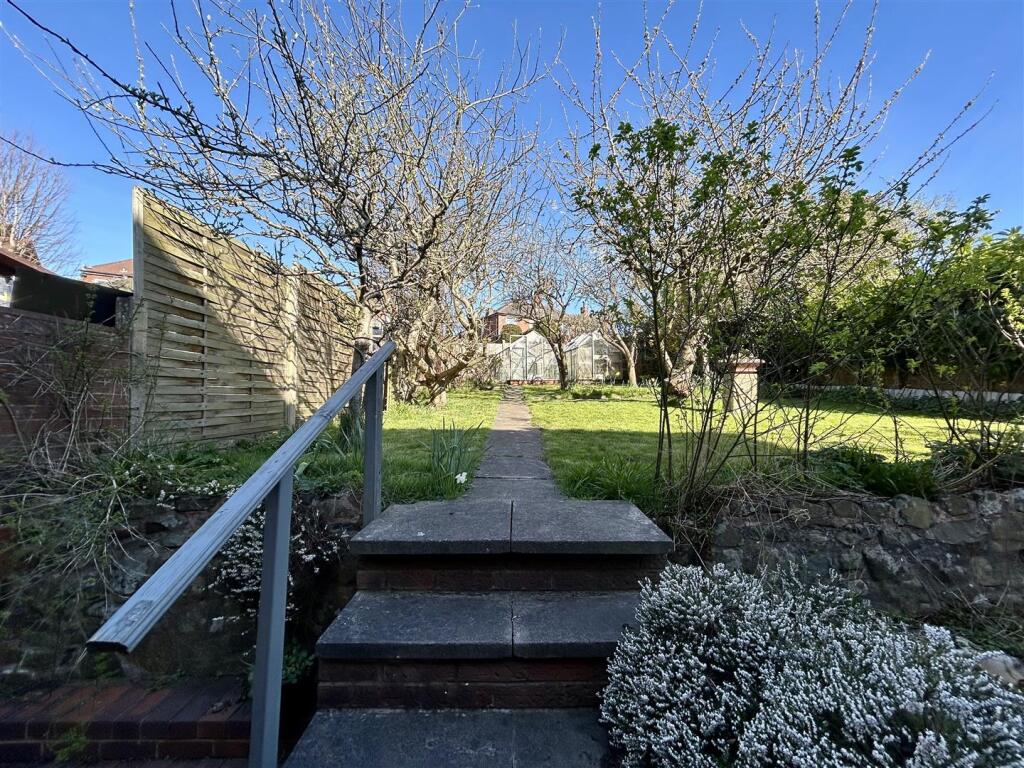 Additional image 23 of Highfield Crescent, Rowley Regis