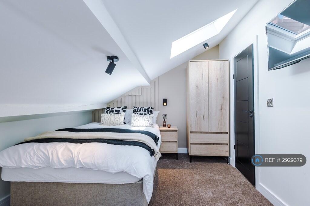 House in Warrington - View 2