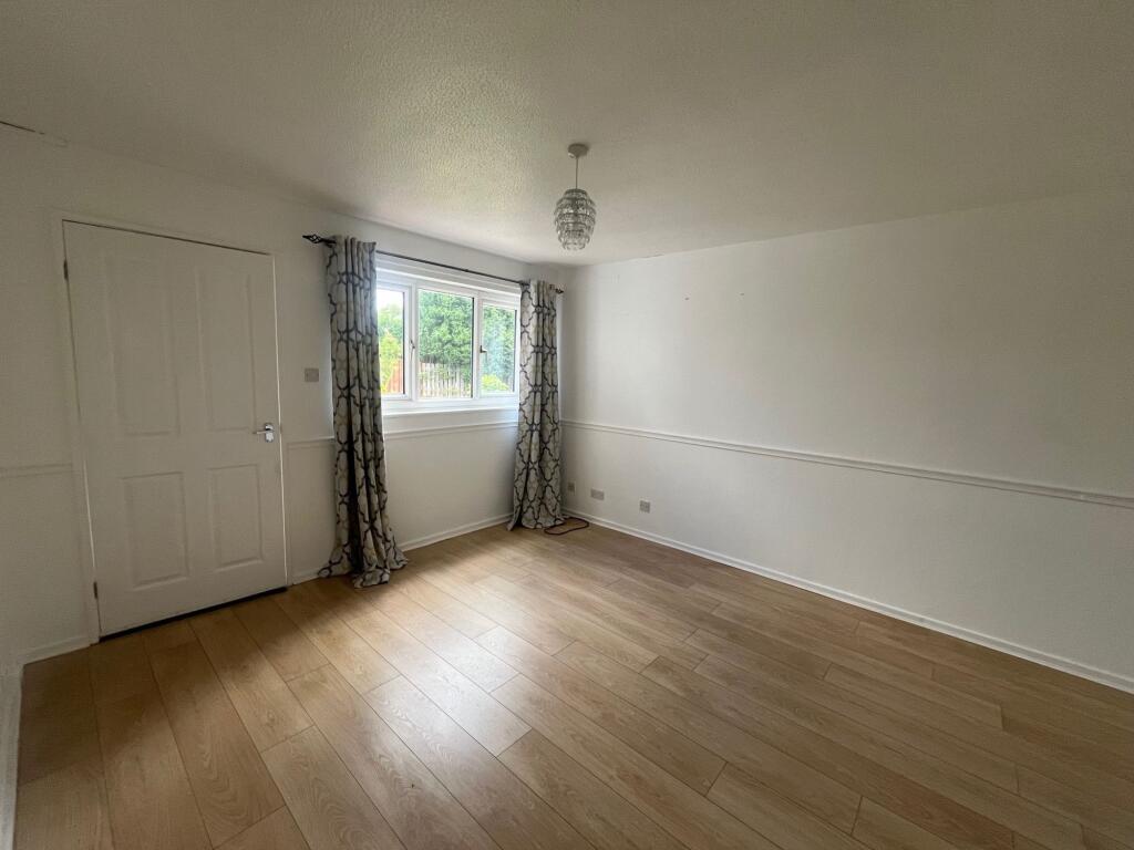 Apartment in Stockport, Greater Manchester - View 5