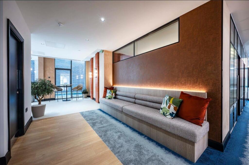 172 Edmund St_BreakoutSpace2.jpg