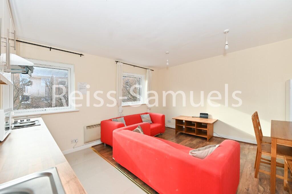 5 bedroom town house for rent