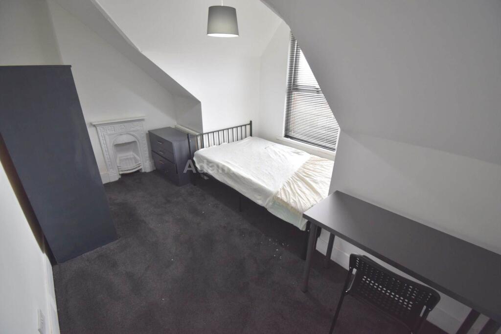 Apartment in Reading - More