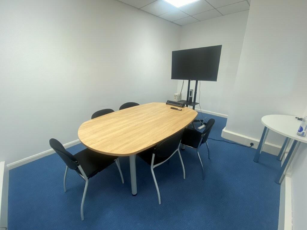 Photo 3
