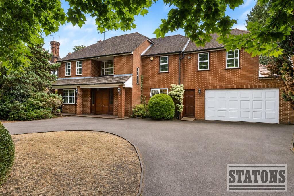 Main image of property: Bush Hill, London, N21