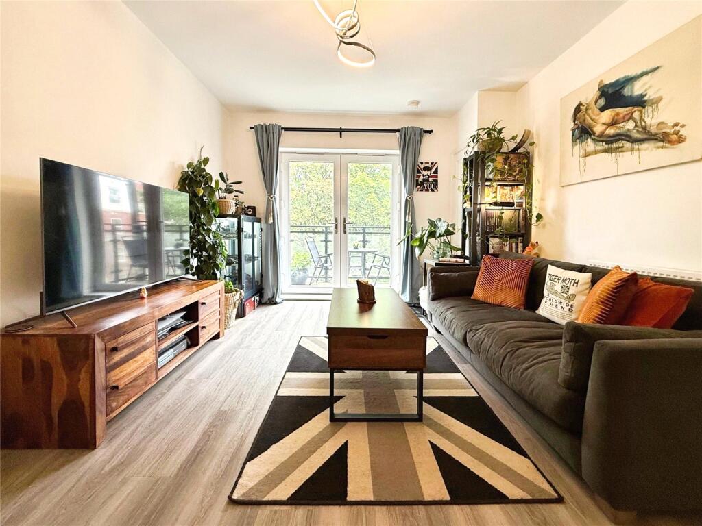 Apartment in Crowthorne, Bracknell Forest - View 3