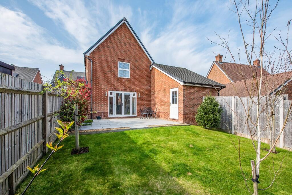 House in East Hampshire, Causeway, Petersfield - View 2