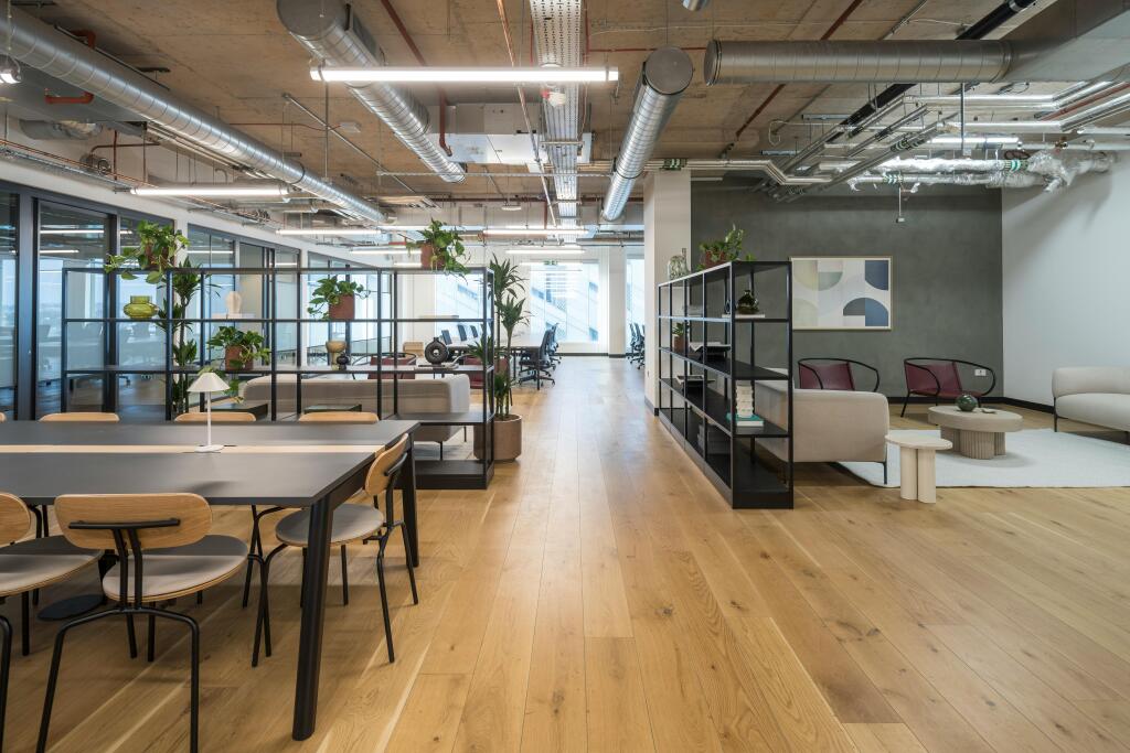 9th Floor - Fitted & Furnished