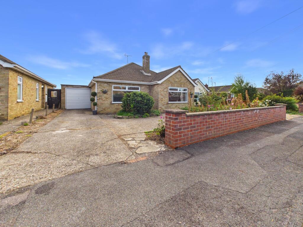 Main image of property: Stallebrass Close, Stanground, PE2