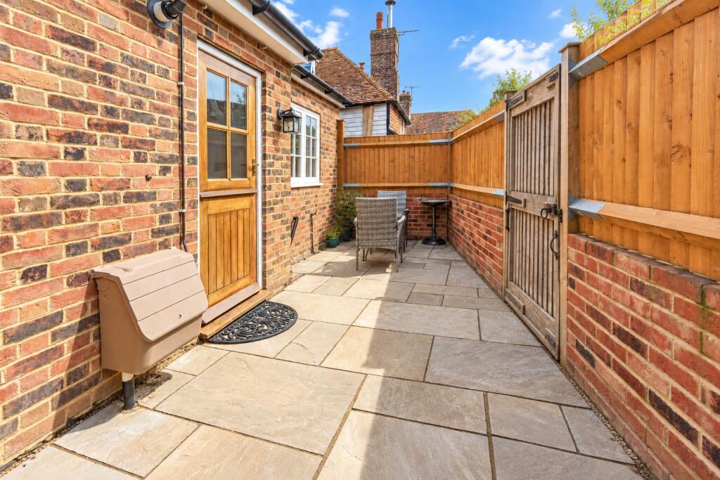 House in Tonbridge - View 5