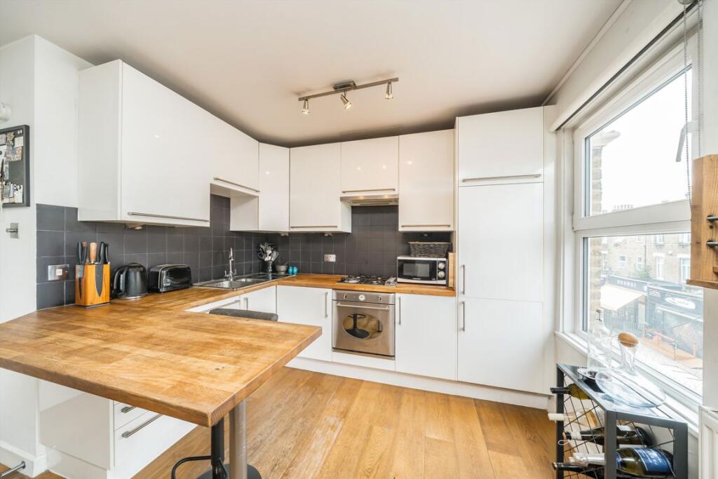 Bedford Hill, Balham photo 4