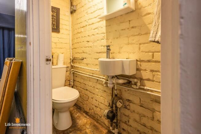 Shop Toilet