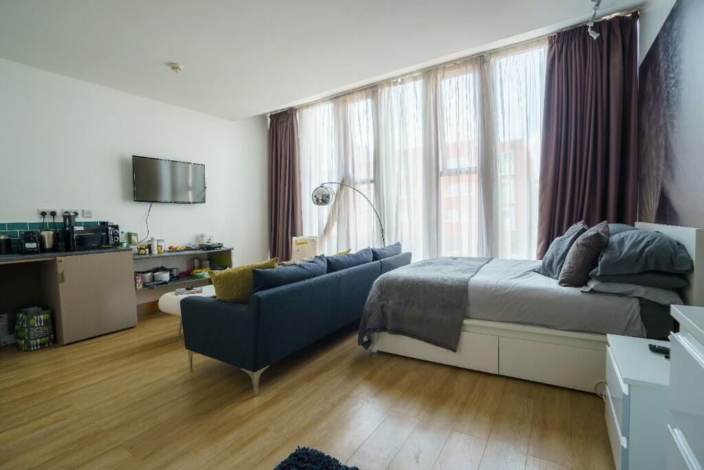 Main image of property: St. Albans Road, Watford, Hertfordshire, WD17