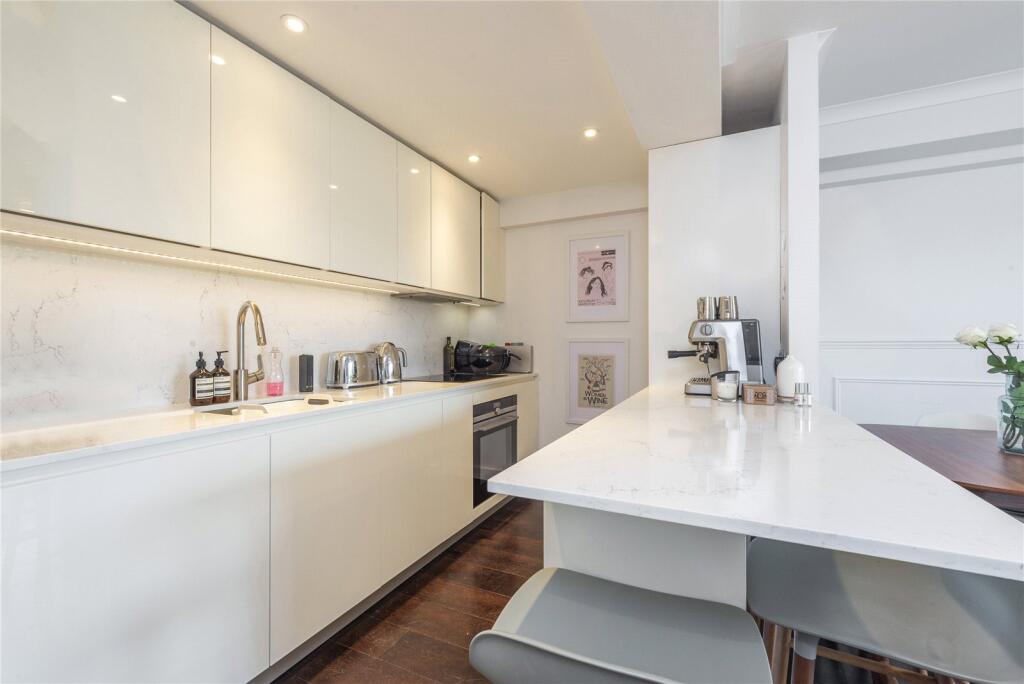 Apartment in London, Angel, Highbury - View 2
