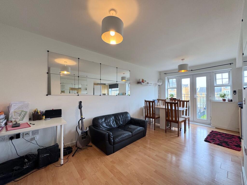Main image of property: Scott Road, Edgware, HA8