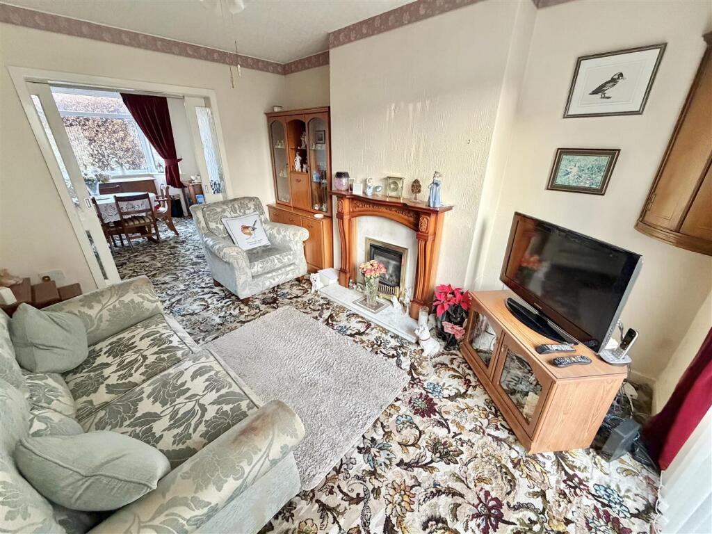 Cherry Lane, Sale photo 4
