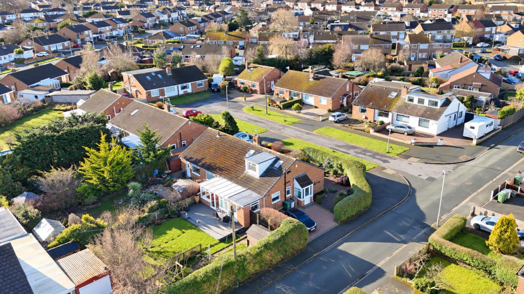2-bed semi-detached on Arundel Close, Pensby, Wirral, £275,000