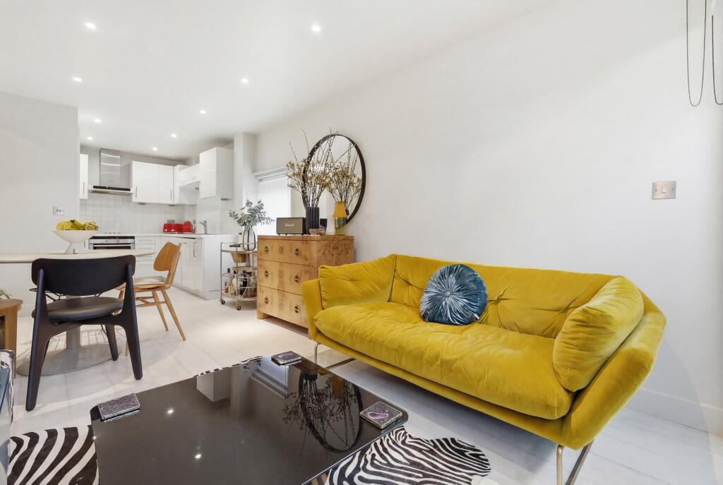 Apartment in London - View 4