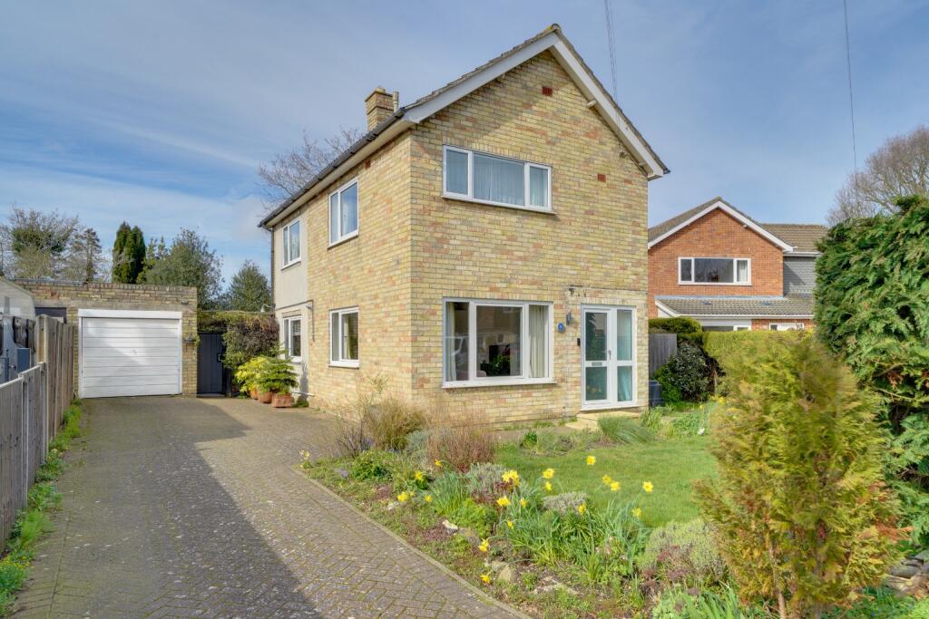 Main image of property: Apple Orchard, Hemingford Grey, Huntingdon, Cambridgeshire, PE28