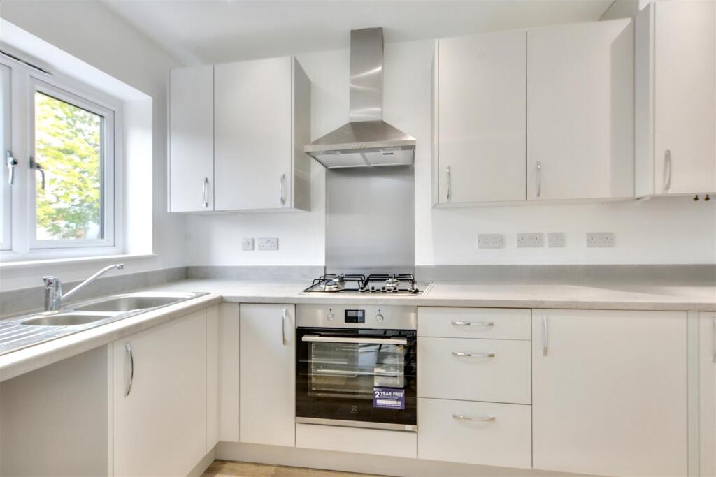 House in Nottingham, Long Eaton - View 3