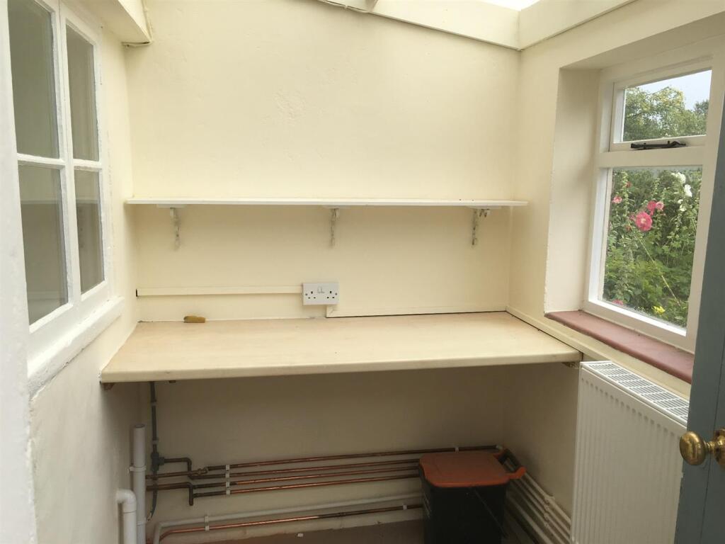 House in Tonbridge - View 4