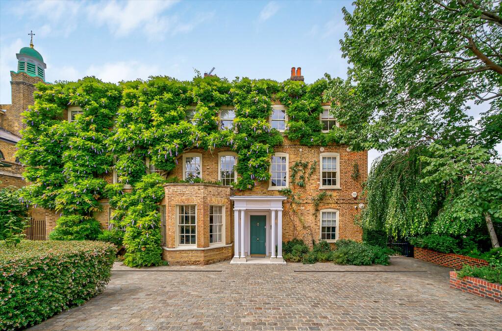 Main image of property: The Vineyard, Richmond, Surrey TW10