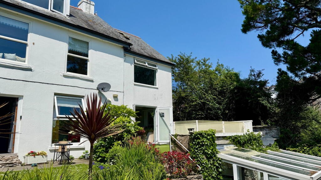 Main image of property: Whiteladies, Stoke Fleming