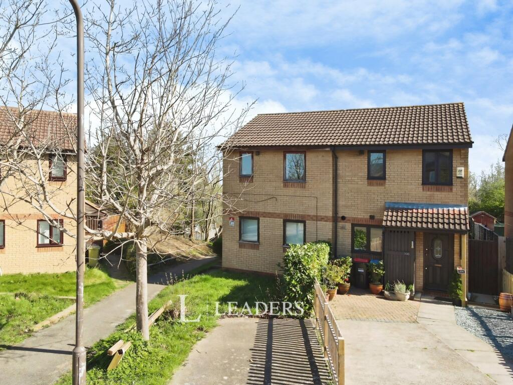 Main image of property: Ambridge Grove, Peartree Bridge, Milton Keynes