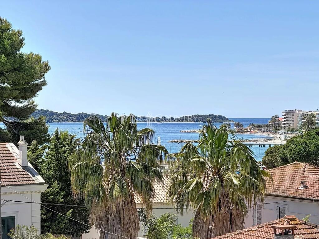 Main image of property: Provence-Alps-Cote d`Azur, Alpes-Maritimes, Cannes