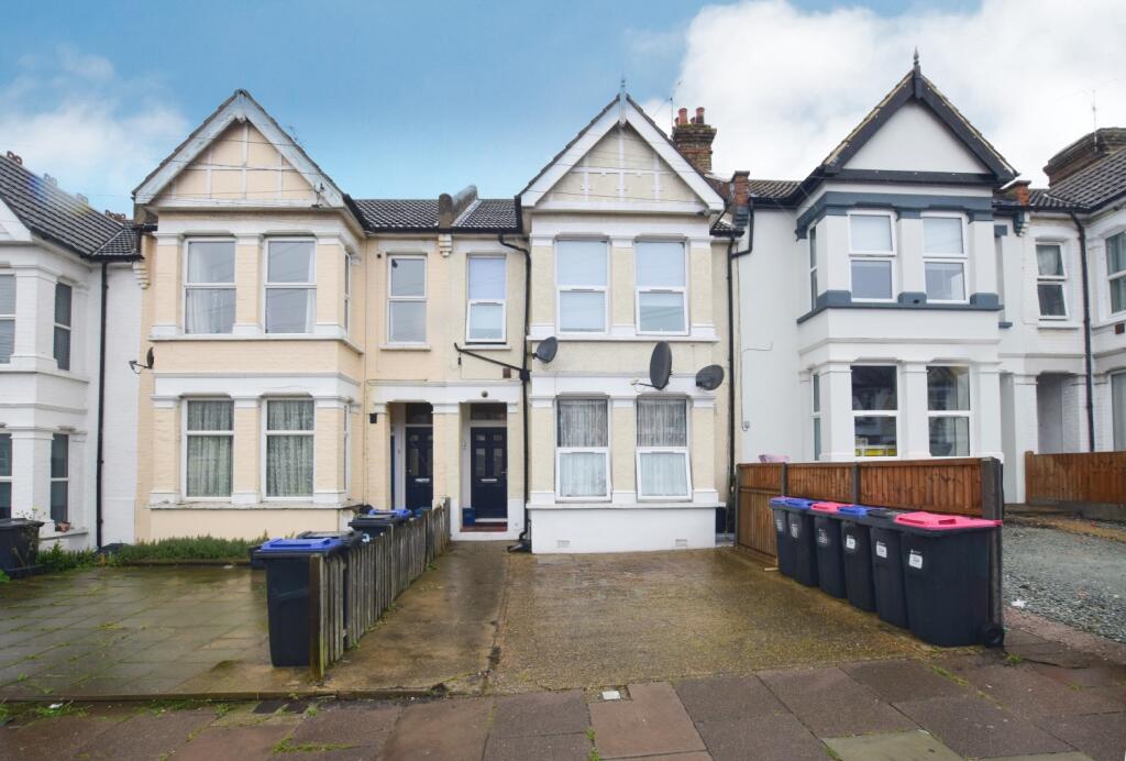 Main image of property: Cheltenham Road, Southend on Sea, Essex, SS1 2SB