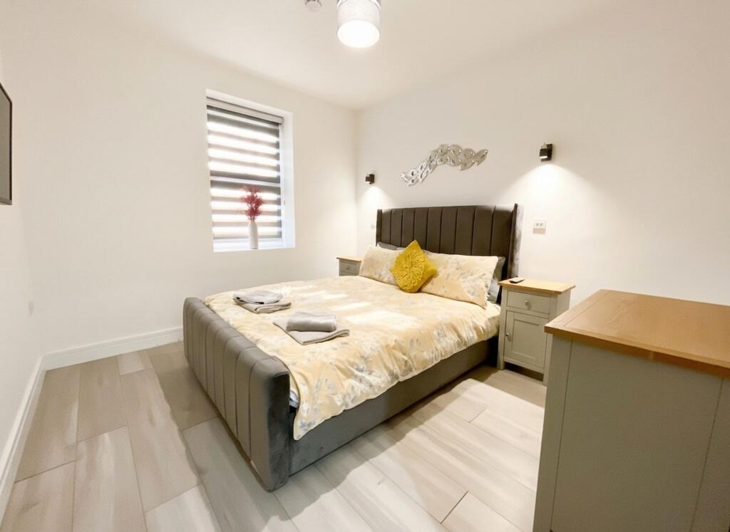 Apartment in York - View 3