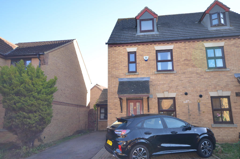 Main image of property: St. Helens Grove, Milton Keynes, Buckinghamshire, MK10