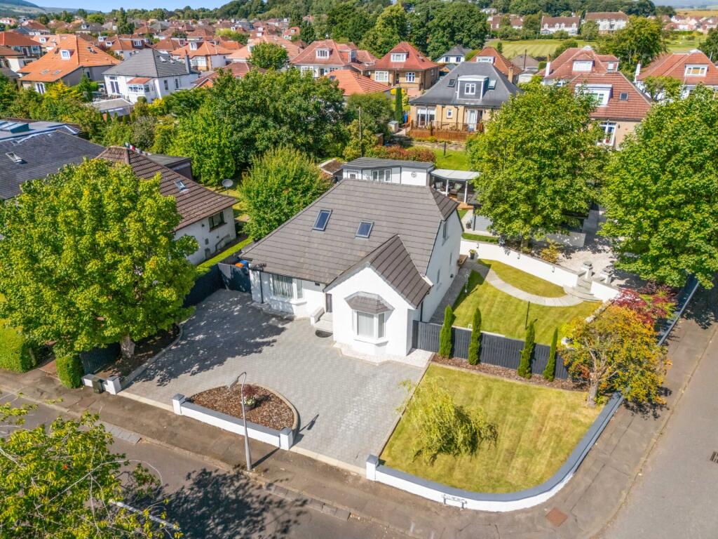 Main image of property: 9 Garry Avenue, Bearsden, Glasgow, G61 2JY
