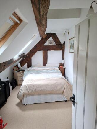 Bedroom 2 (2nd Floor