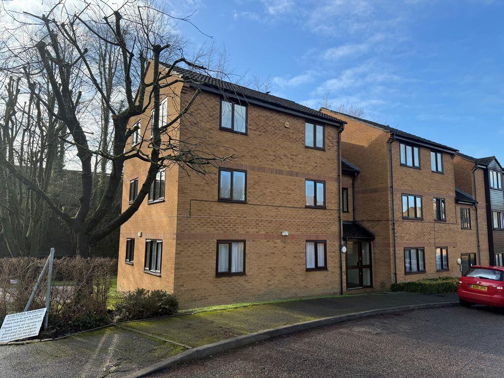 Main image of property: Knaves Hollow, Wooburn Moor