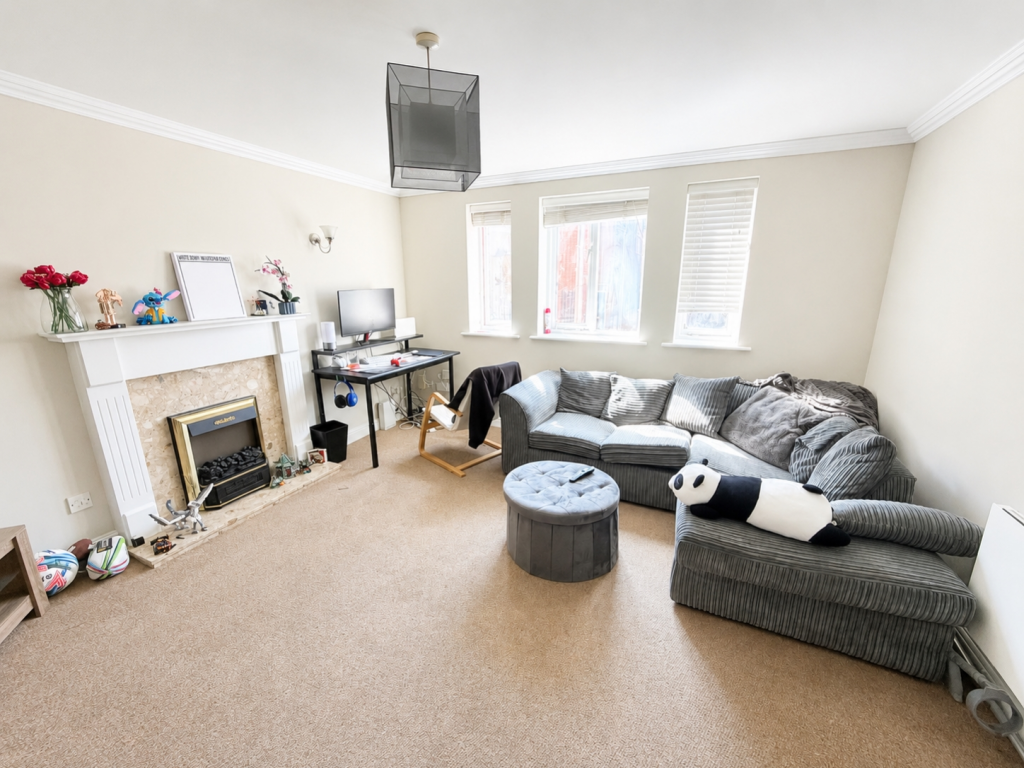 Main image of property: The Windings, Chesterfield Street, Carlton, Nottingham, Nottinghamshire, NG4