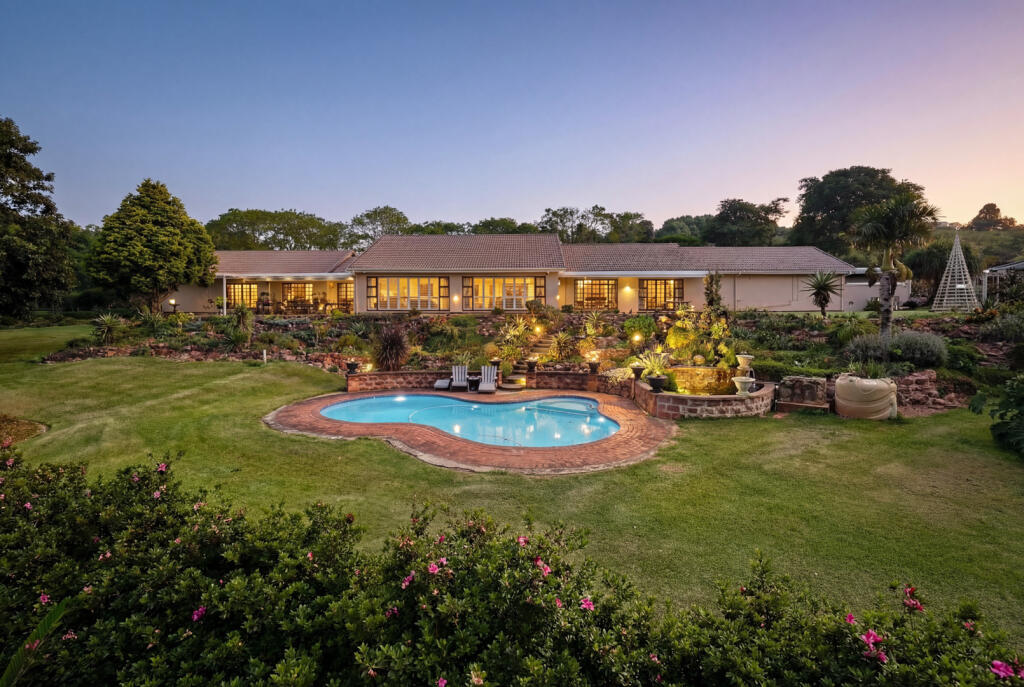 Main image of property: KwaZulu-Natal, Summerveld
