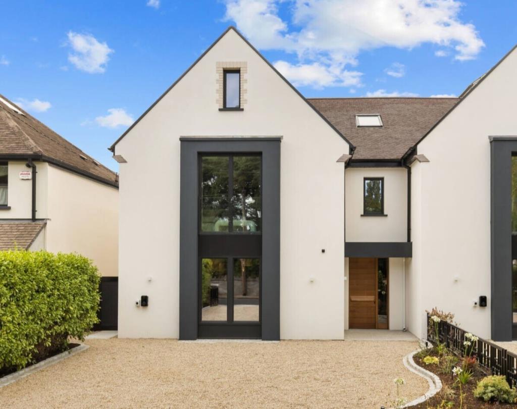 Main image of property: Amara, 10a Green Park, Rathgar, Dublin 14, D14 F6C4